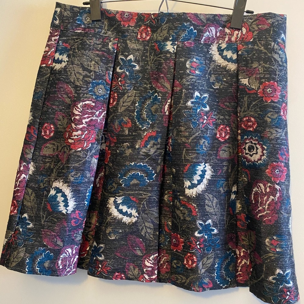 Anne Taylor LOFT Skirt - Size 14